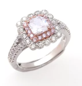 Verlovingsring voorzien van gekleurde edelsteen met kleine diamantjes
