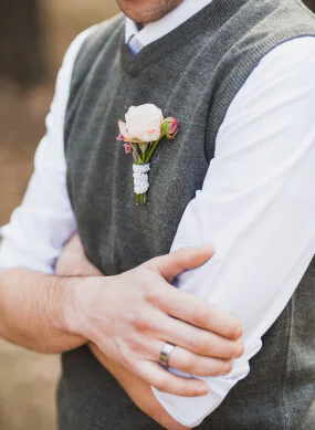 Afbeeldingen van corsages voor mannen op je bruiloft