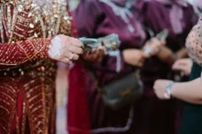 Hoeveel geld geef je op een Marokkaanse bruiloft?
