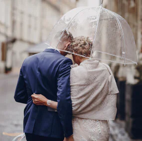 Regen op je bruiloft? Maak een slecht-weerplan