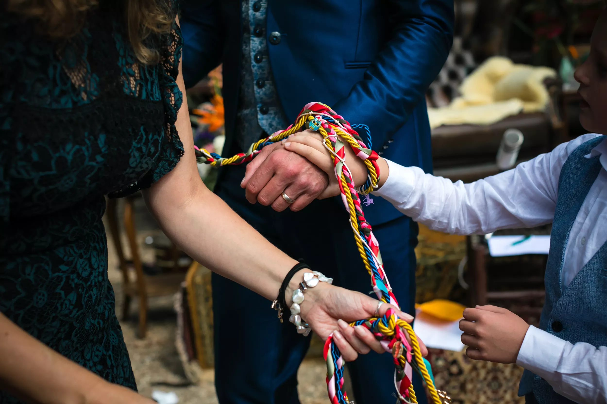 in de naam van de liefde trouwambtenaar