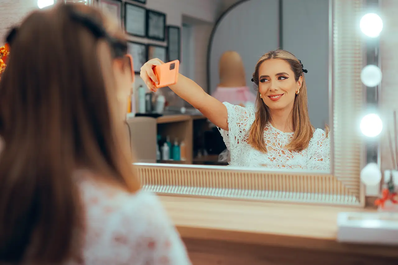 Een wedding content creator op je bruiloft: doen of niet?