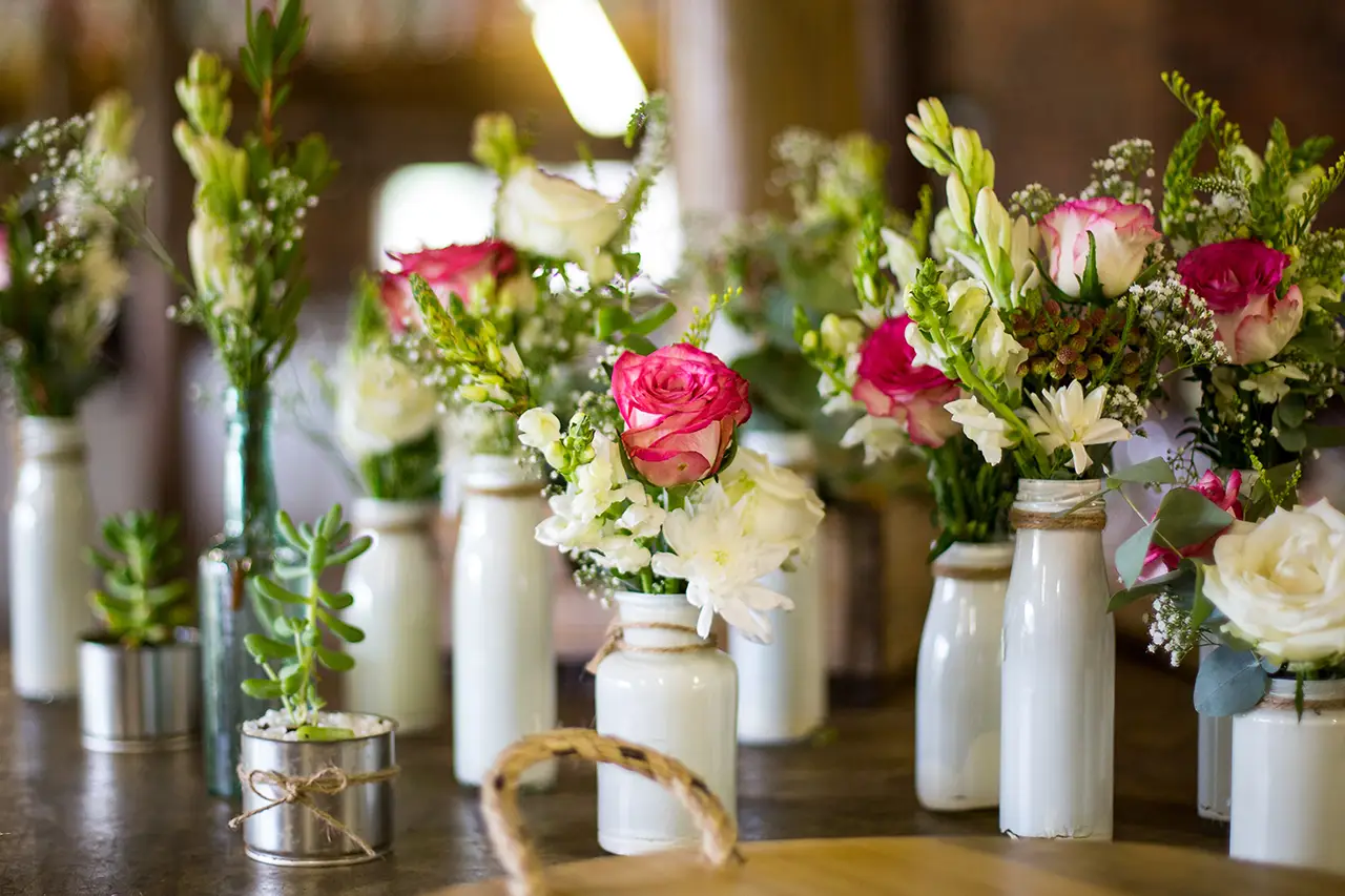 bruidsboeket hergebruiken kleine boeketjes
