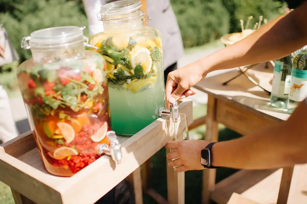 Trouwen in de hitte: 7 tips voor een zomerse bruiloft boven de 30 graden