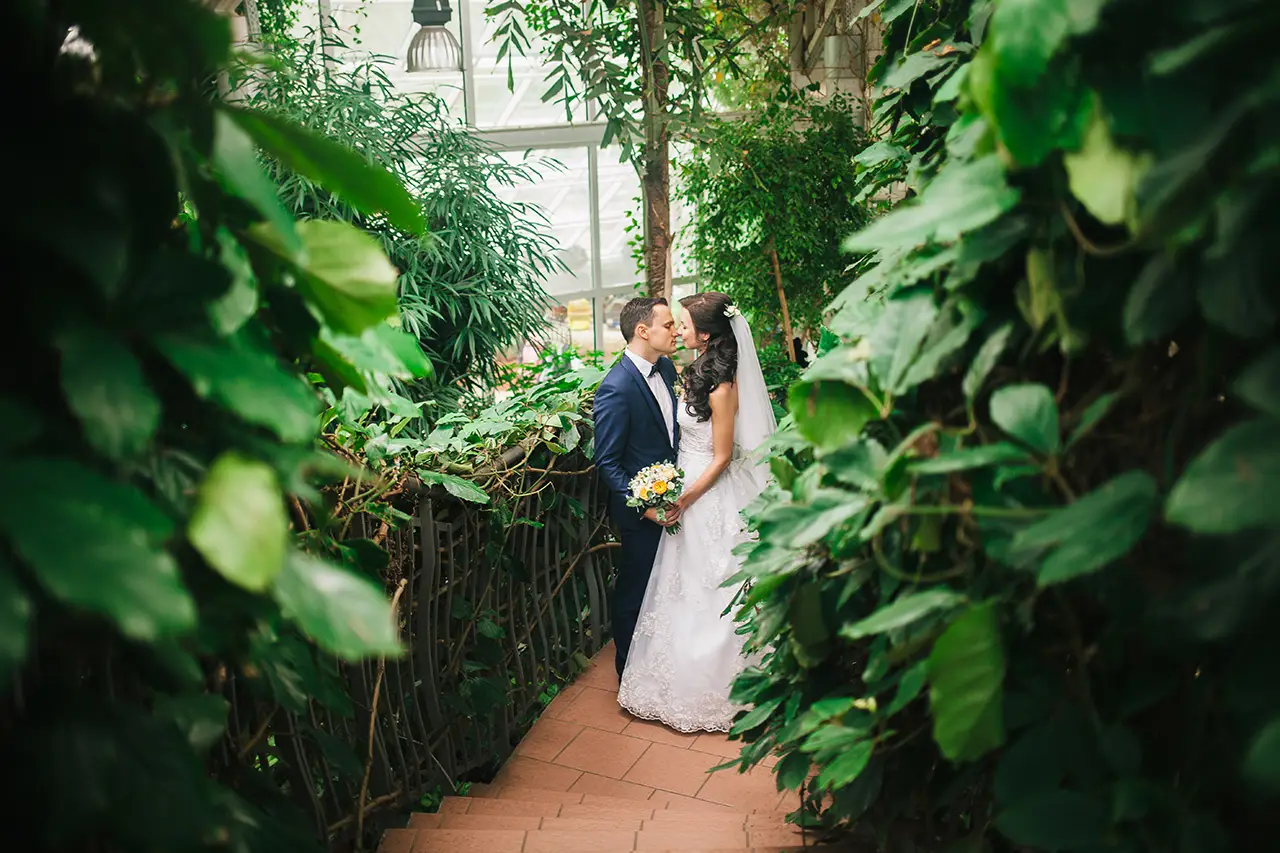 fotoshoot bruiloft in een kas