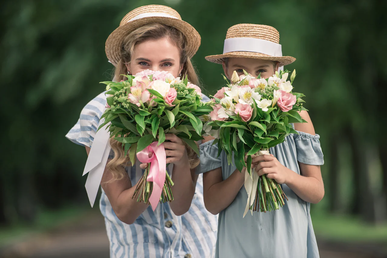 Met deze bloemen en accessoires stralen je bruidsmeisjes!